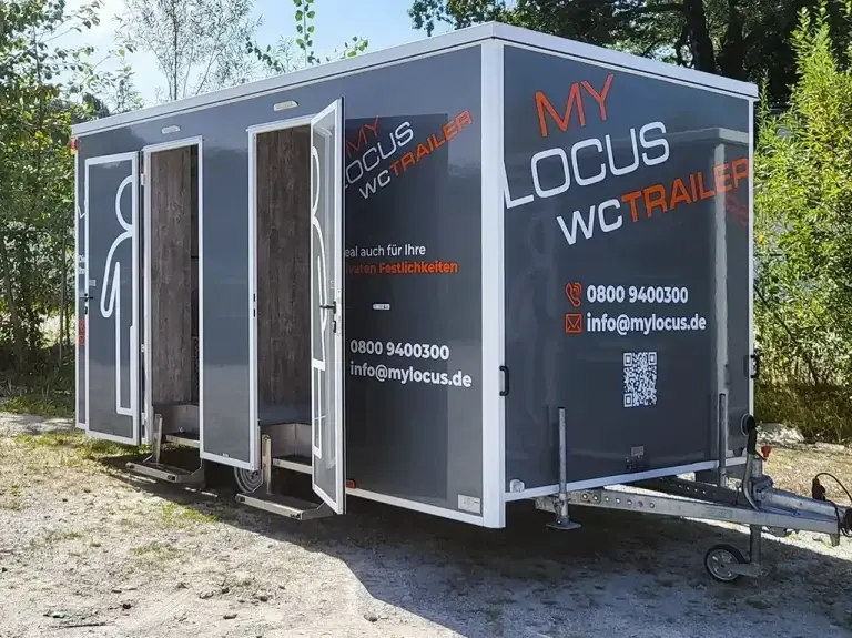 Mobiler Toilettenwagen für Veranstaltungen, Festivals und Firmenfeiern von MY LOCUS